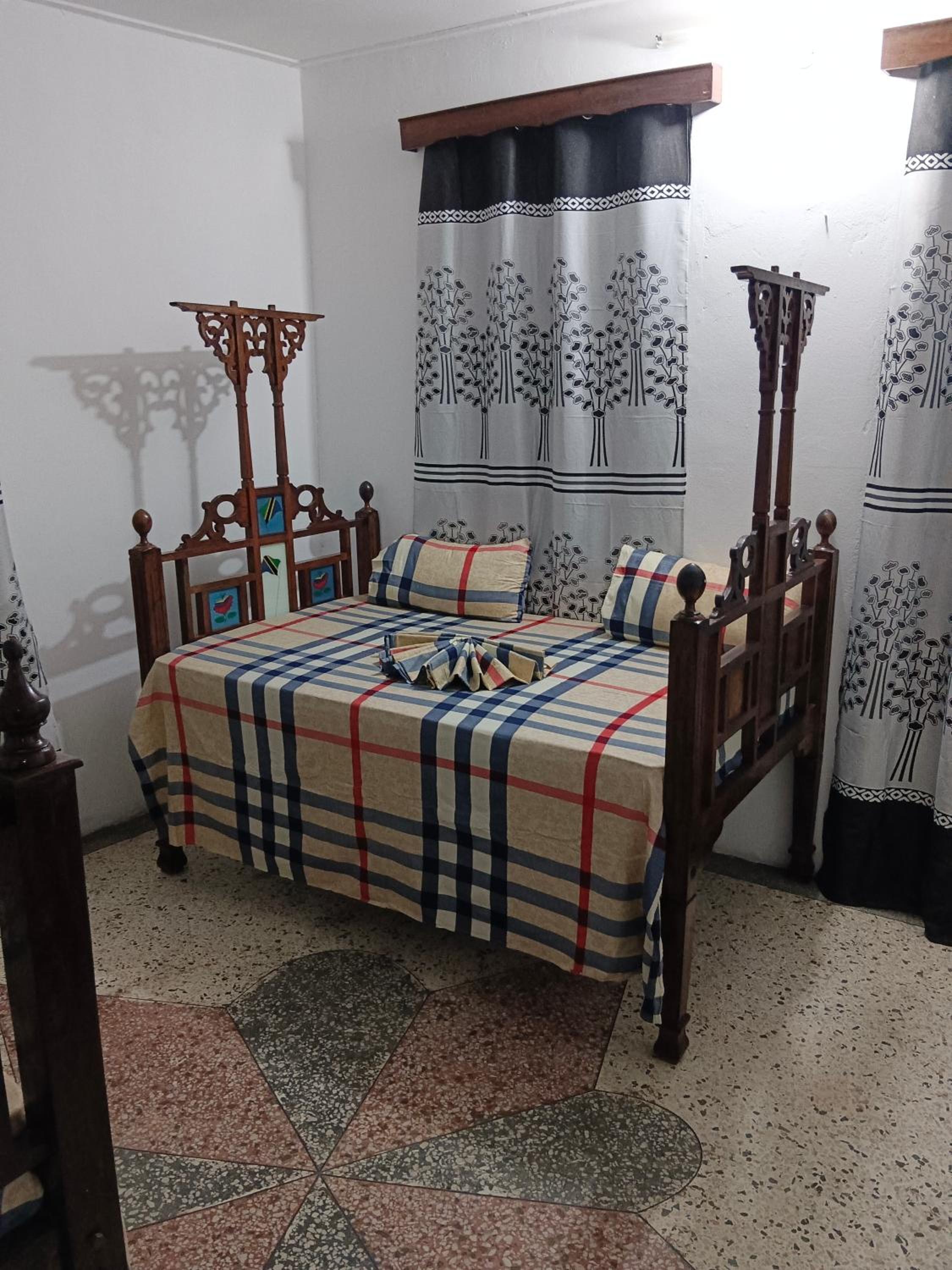 Luhasa second floor apartment