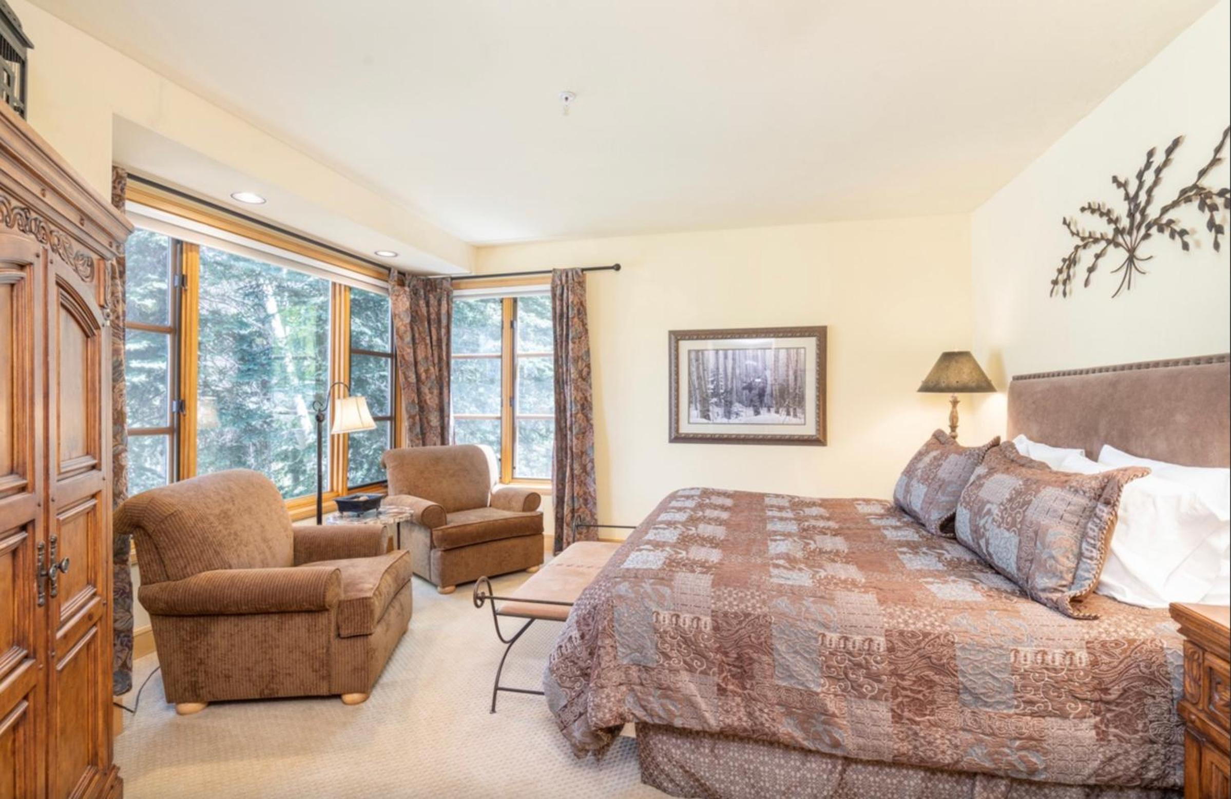 Luxury Lodge with Breathtaking Views view 5