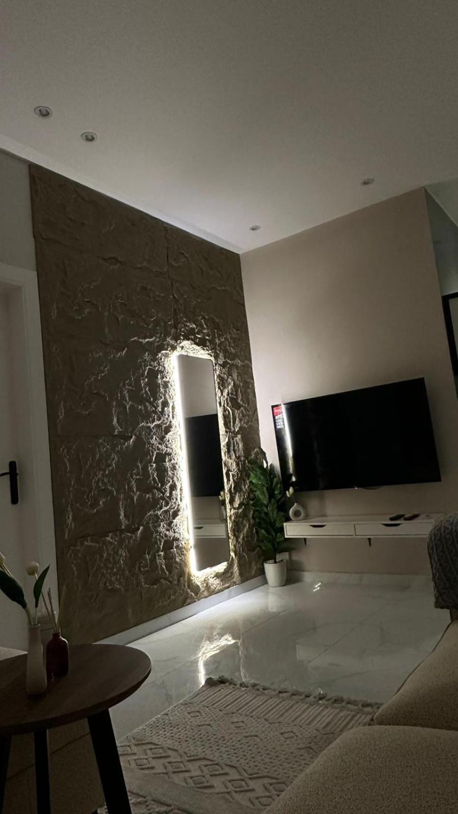 2 bedroom apartment near KAFD