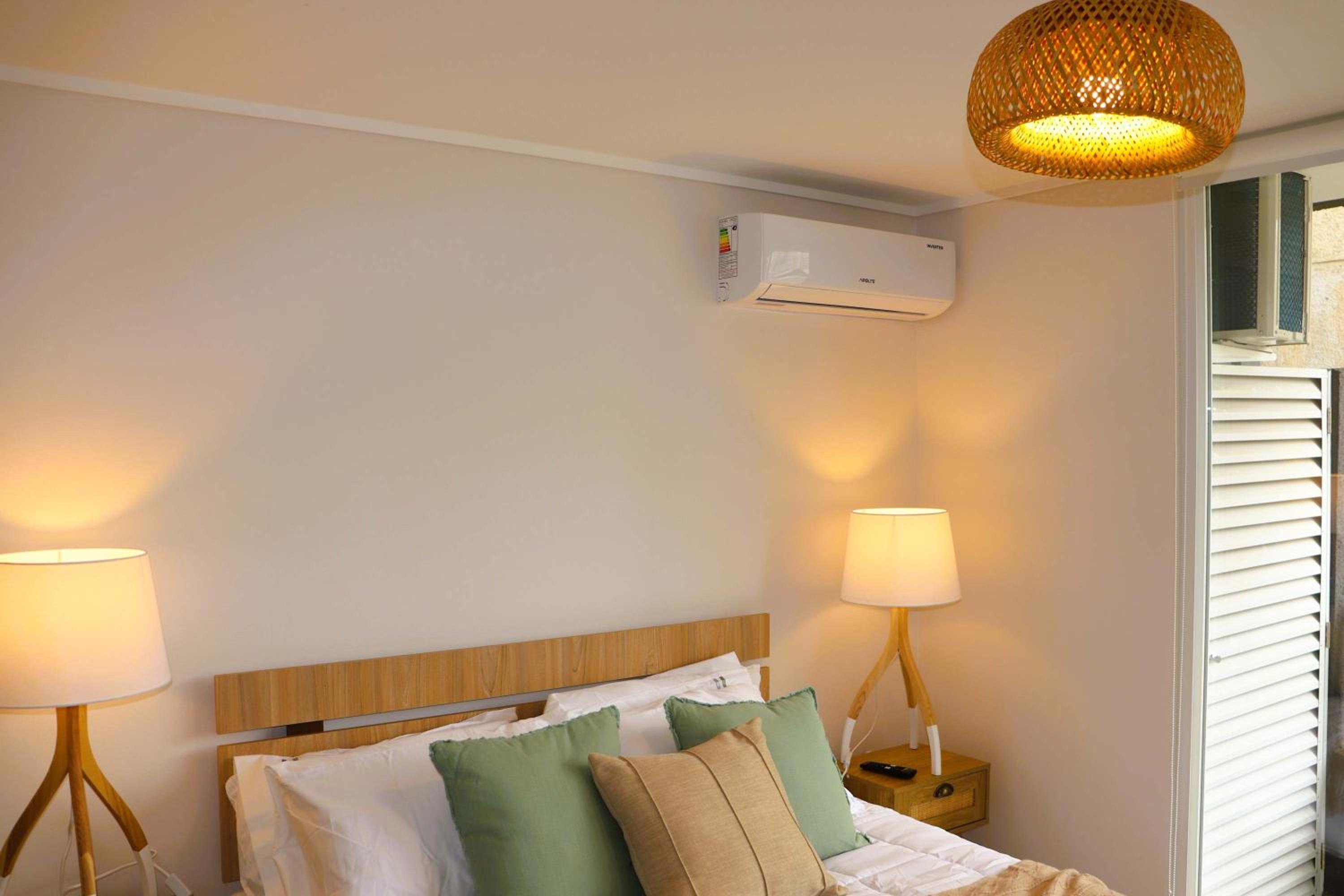 HOM l Centrico WifiPiscina Alameda MetroSantaLucia