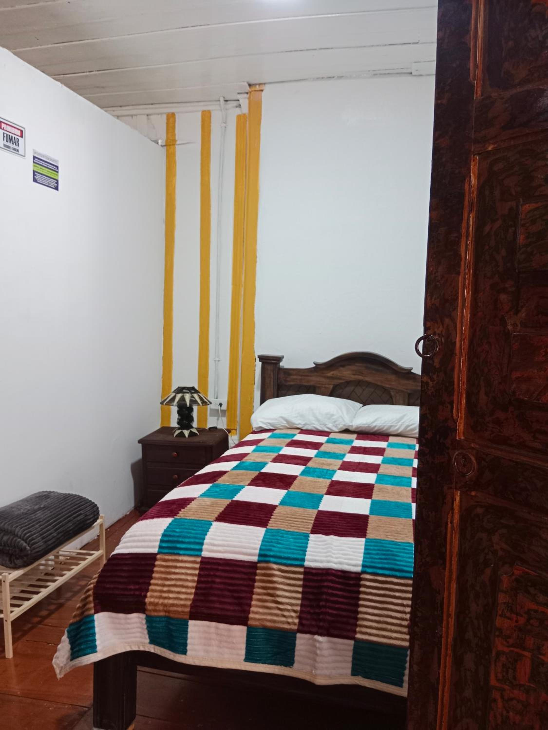 Hostal Casa Celeste