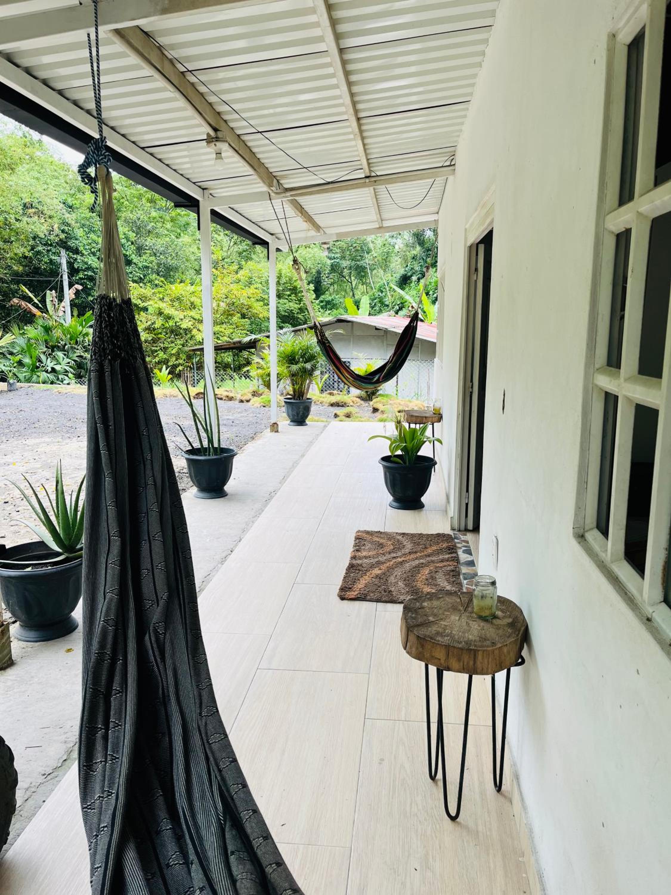 Hostel no glam boutique
