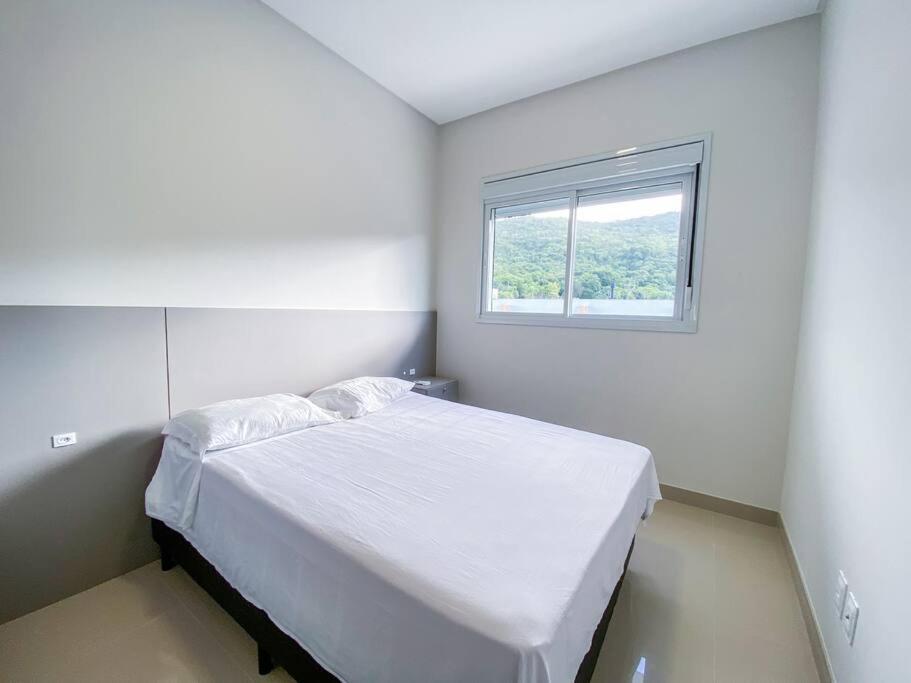 Apartamento incrível para férias em família - 0121