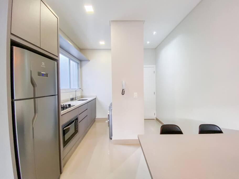 Apartamento incrível para férias em família - 0121