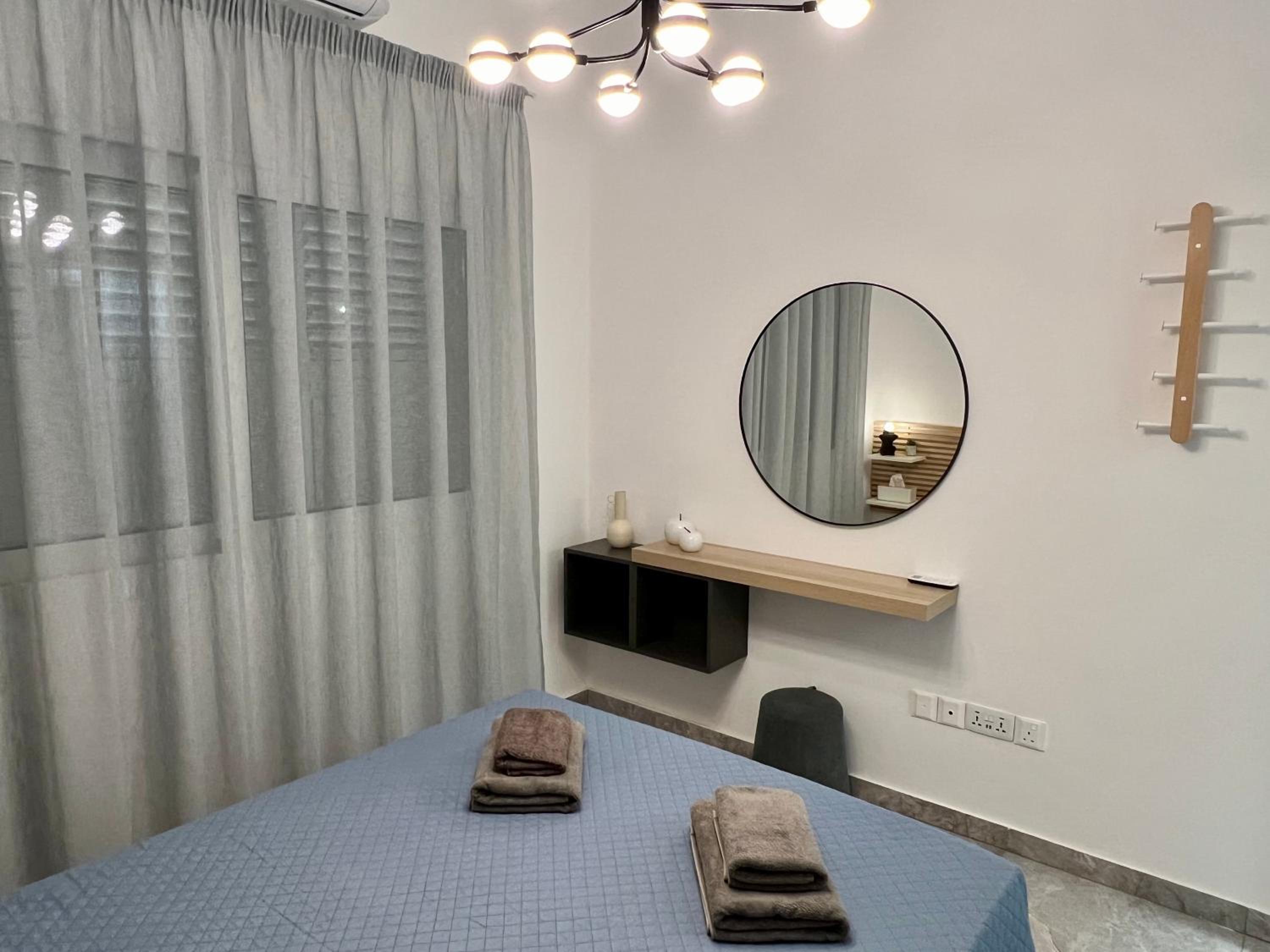 FatCow Beach Apartment