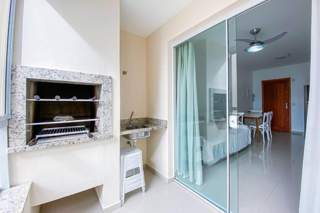 Apartamento vista mar na Praia de Palmas - 0124