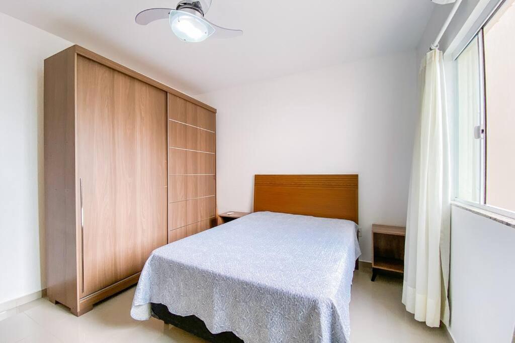 Apartamento vista mar na Praia de Palmas - 0124