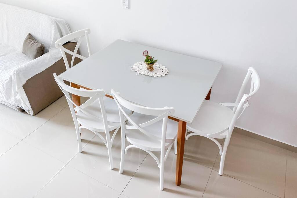 Apartamento vista mar na Praia de Palmas - 0124
