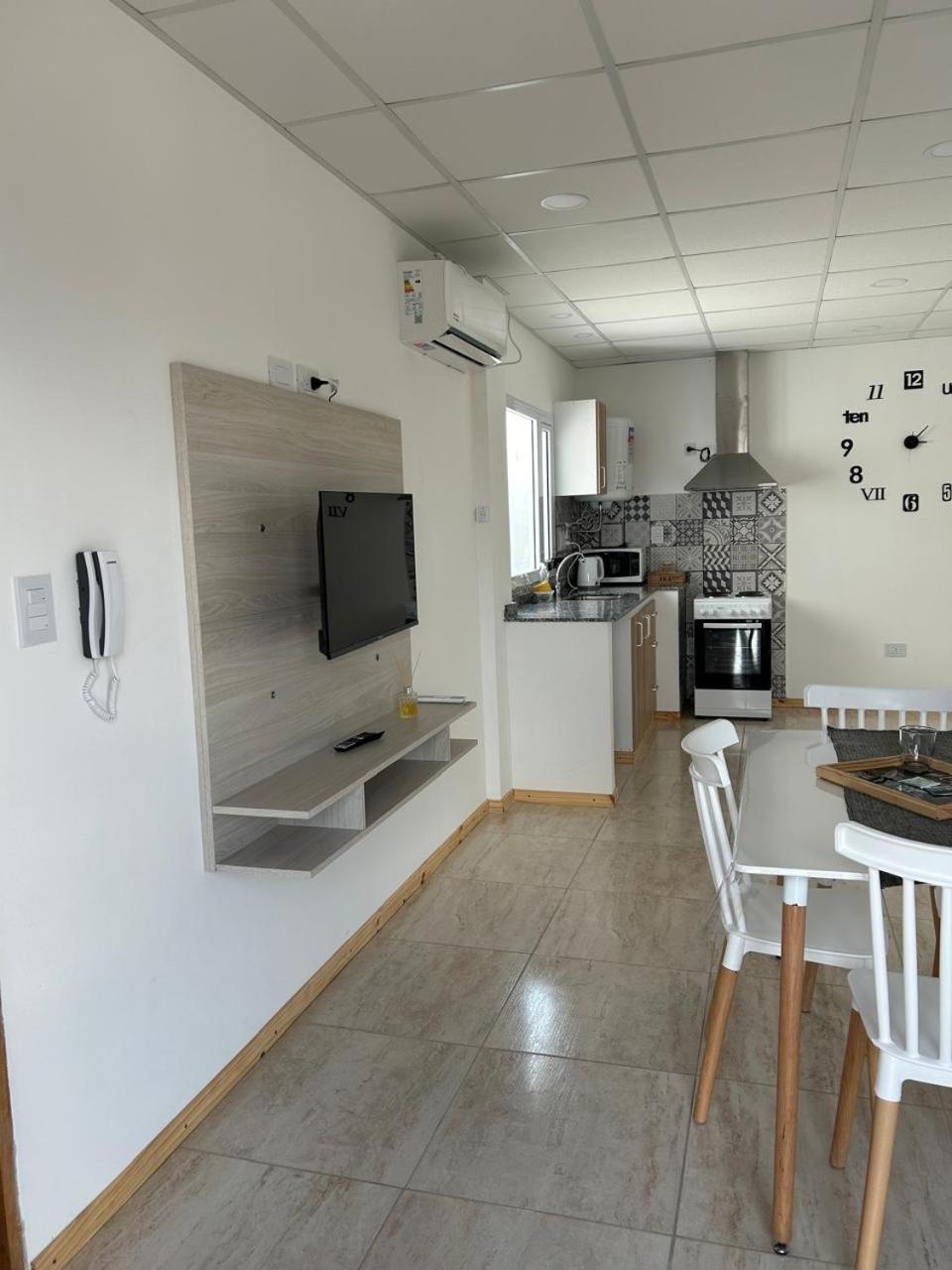 Departamento centrico 2B- Valor en dólares!!!