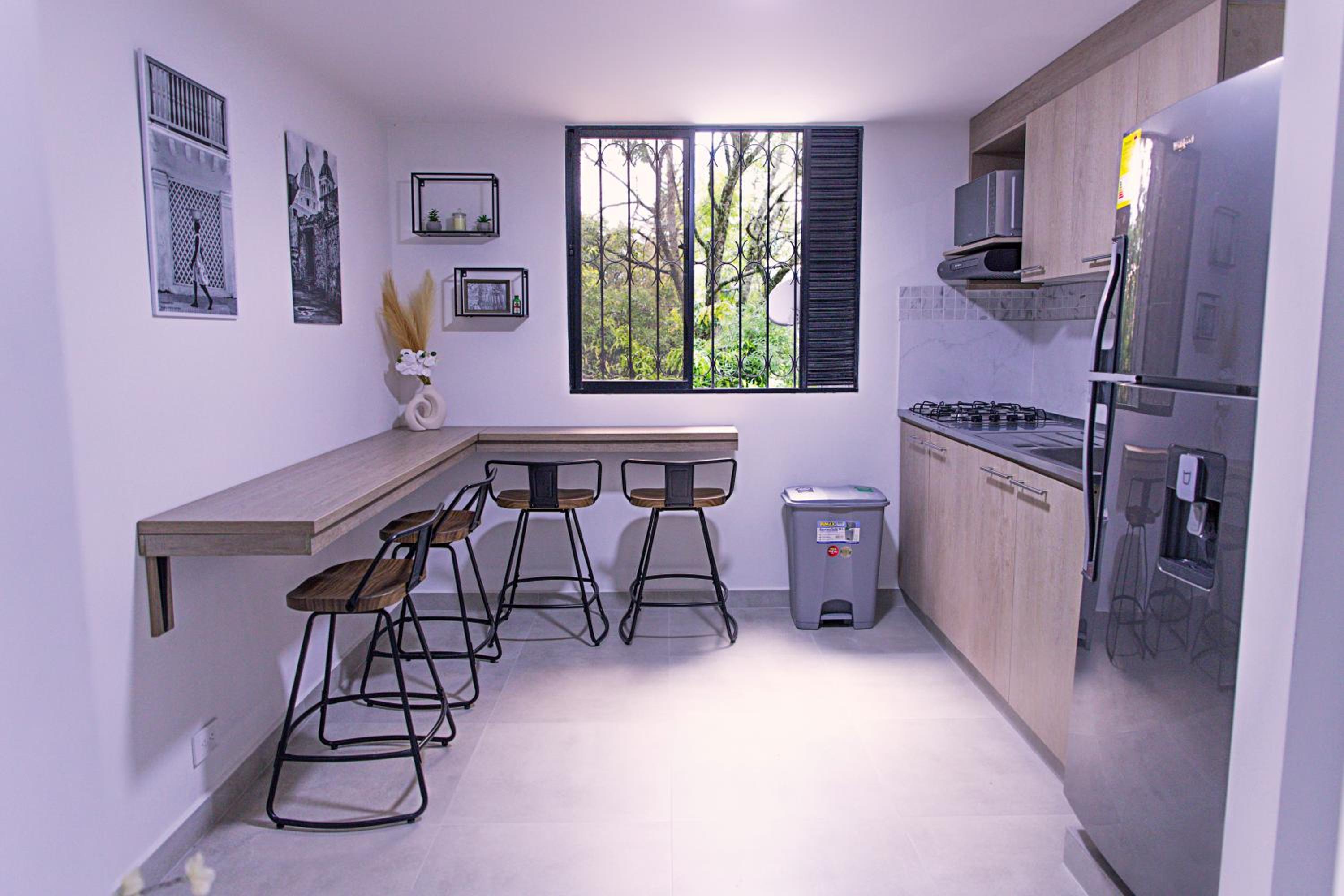 Apartamentos con vista boscosa y parking en Buenos Aires, Medellín