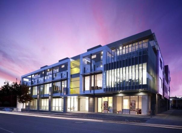 Hotel Caroline Serviced Apartments Brighton - Image 1