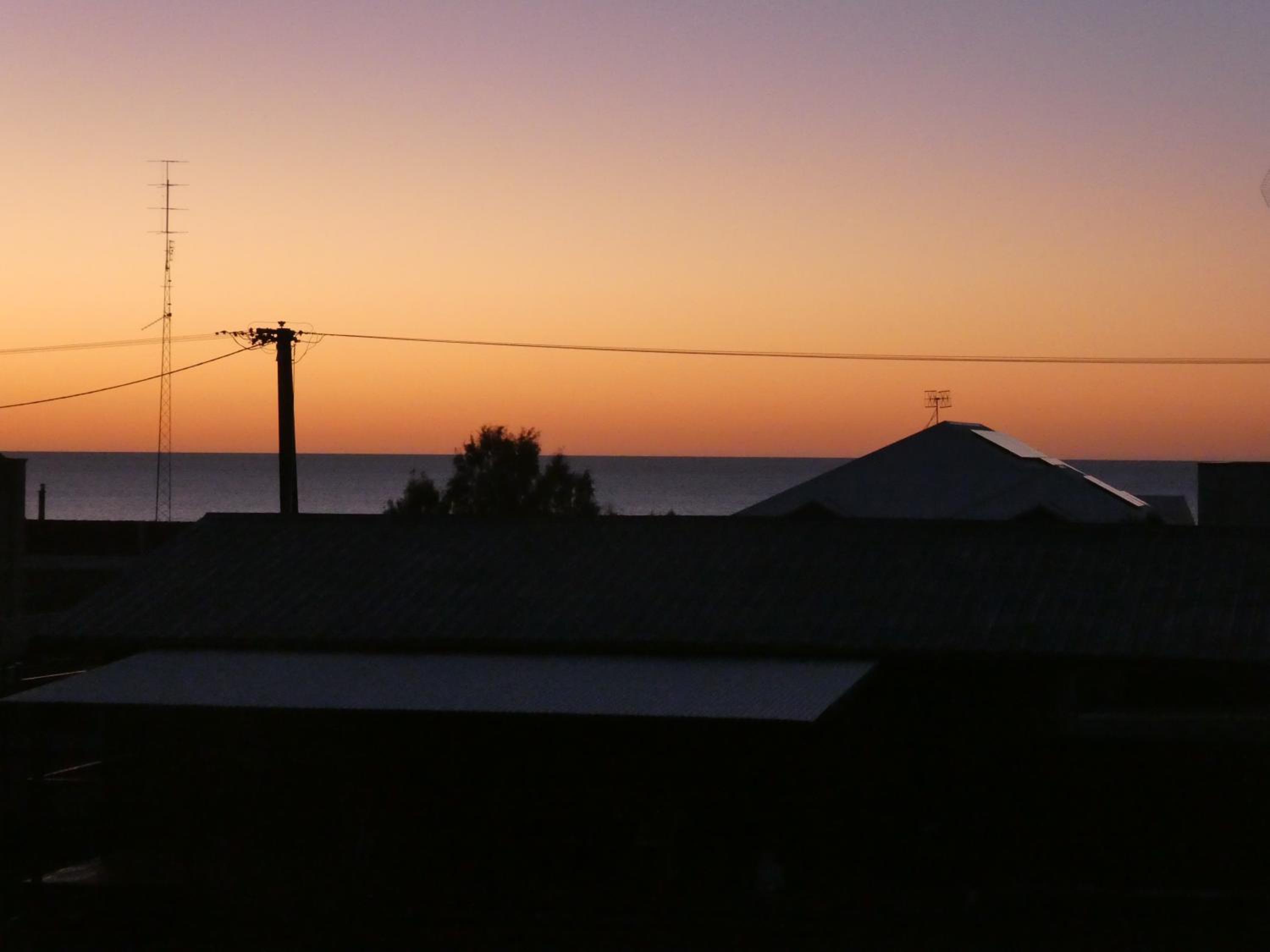 Moonta Bay Stylish large home 3 min walk from beach and jetty