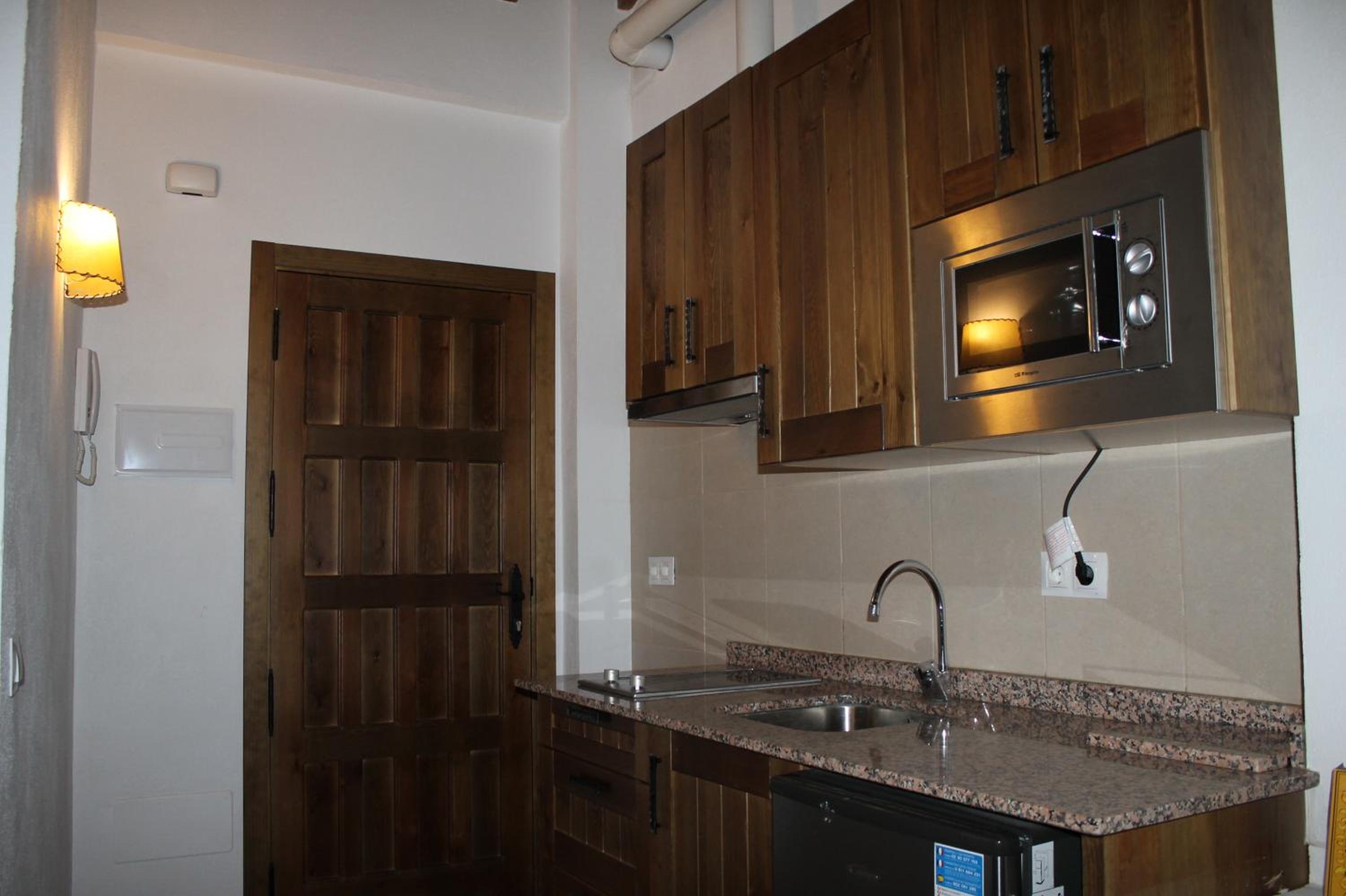 Apartamentos Real Fábrica Hojalata