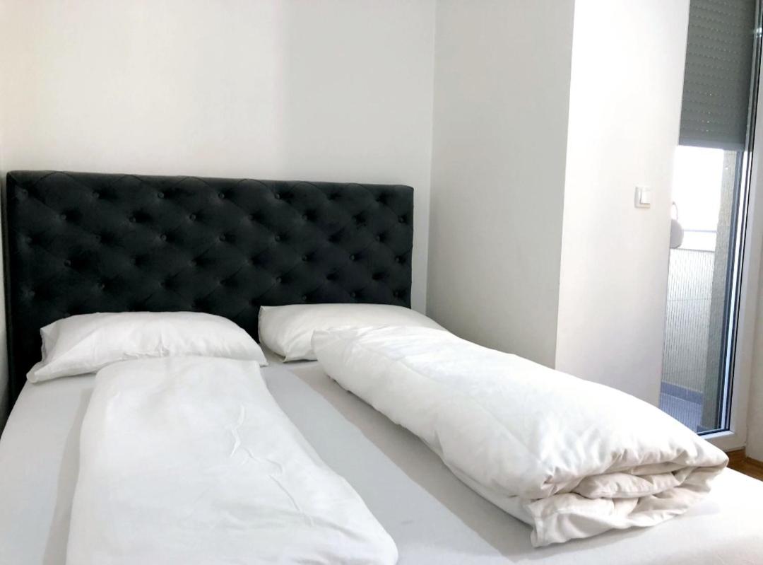 Hollywood Apartman Bjeljina