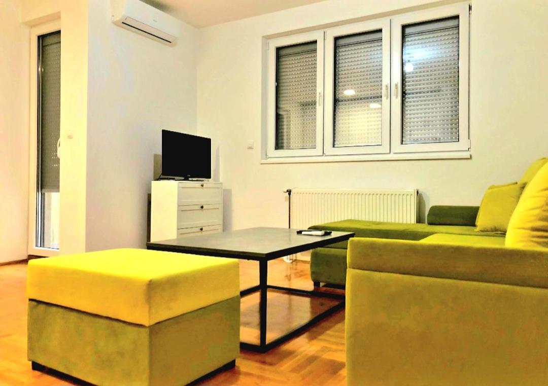 Hollywood Apartman Bjeljina