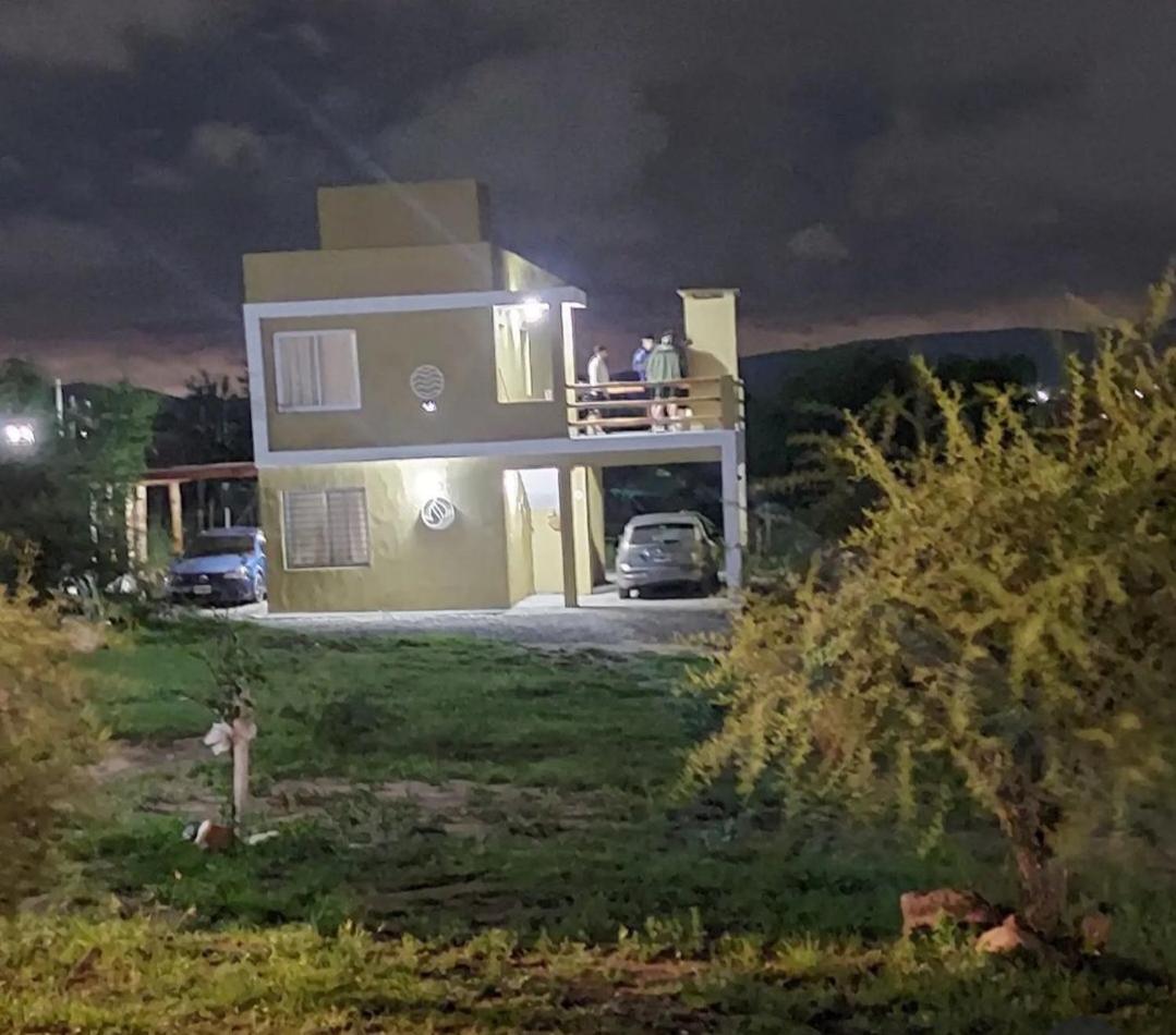 Cuatro Elementos Housing