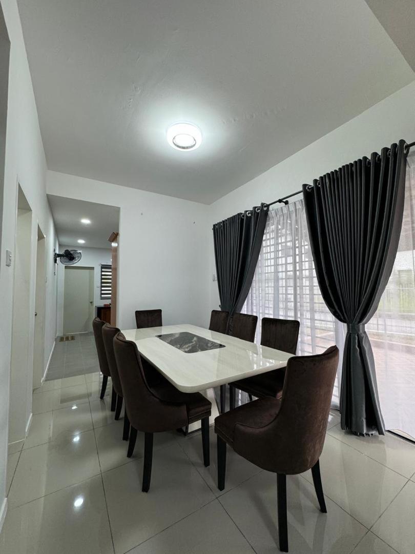 Sungai Long Guesthouse photo 7