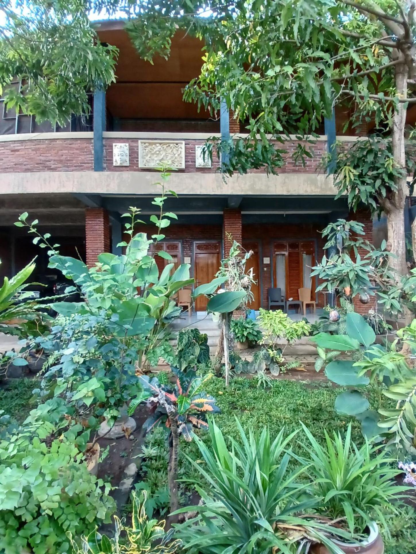 Danny juljol homestay