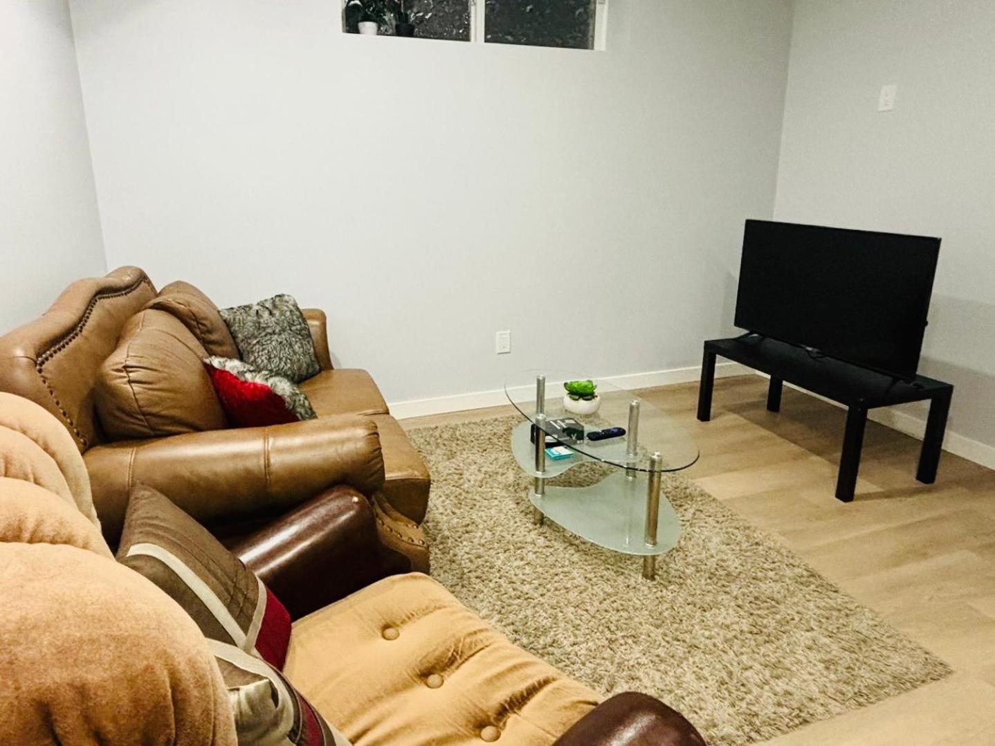 Stylish and Cozy Guest Suite