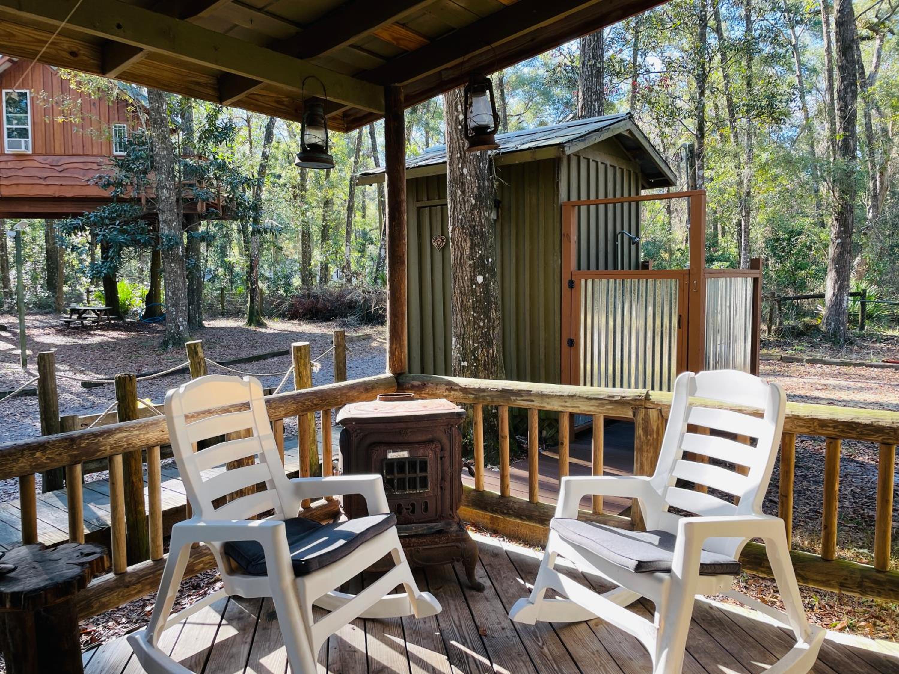 Treehouse Cabin Retreat view 5