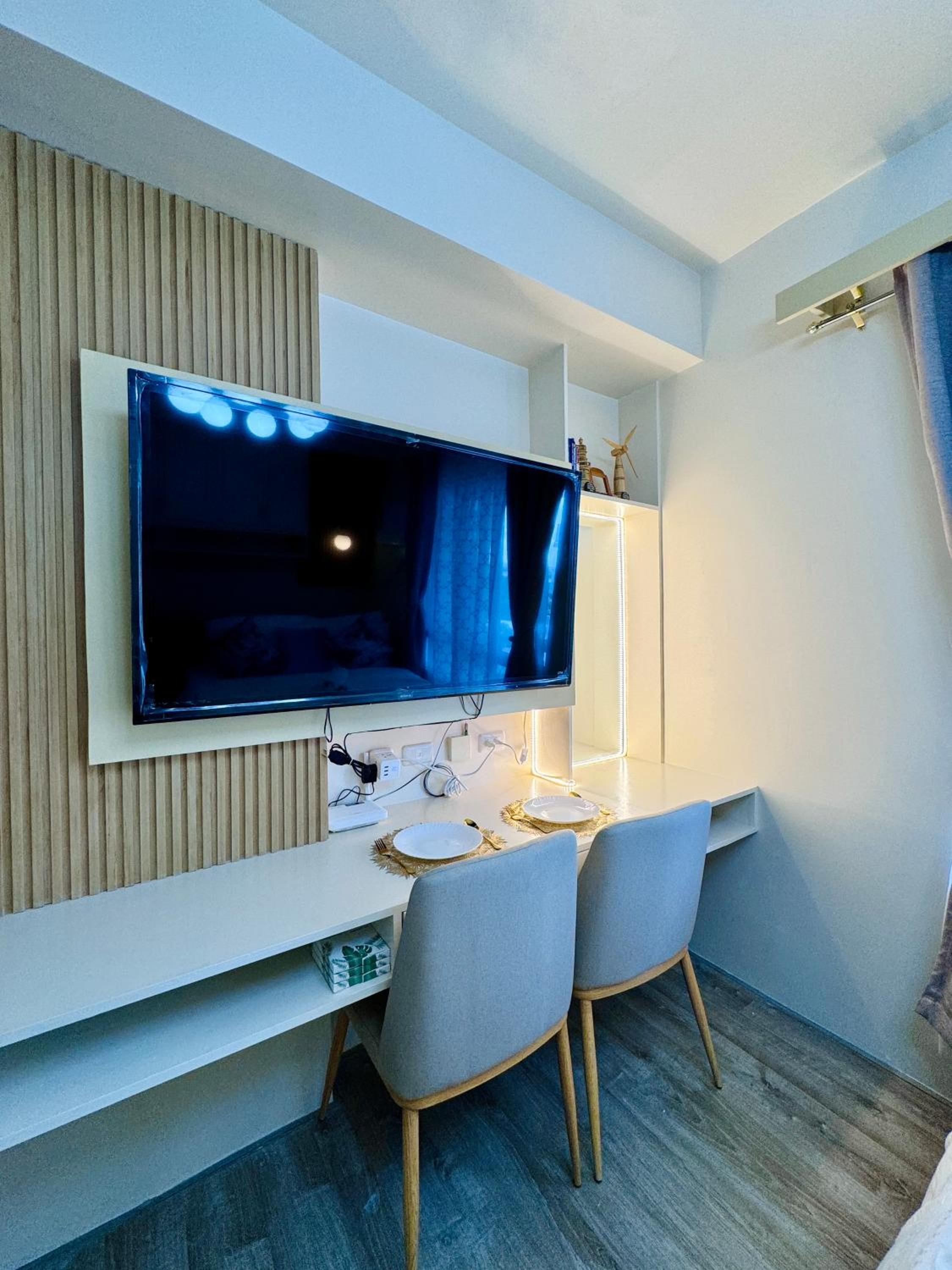 Glam Escapes Bacolod with 300 Mbps connection