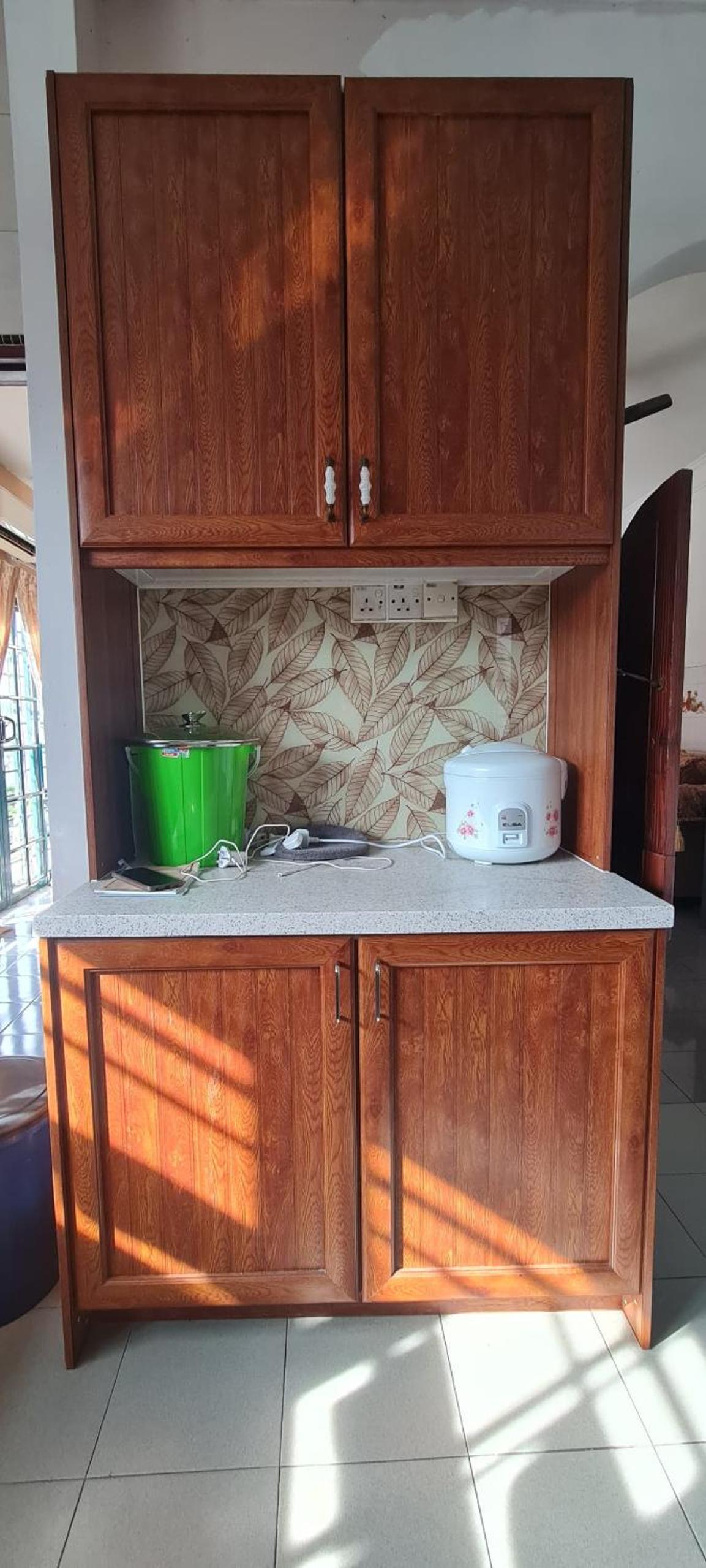 Private TTDI Villa Pool & BBQ, Pingpong table, 6BR, Sleeps 25pax and family friendly