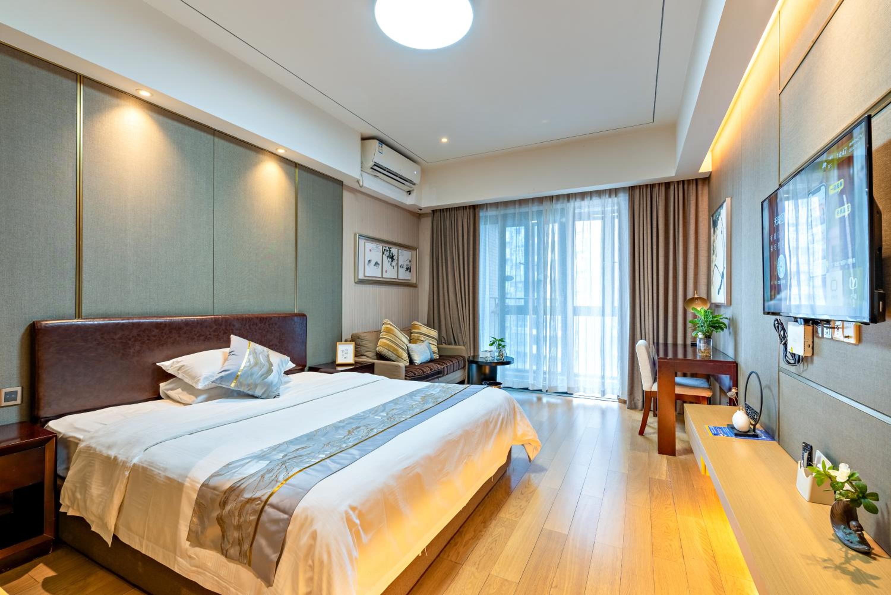 Clovis Apartment广交会期间免费穿梭巴士