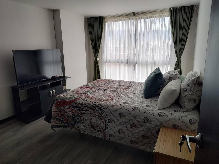 Apartamento con parqueadero