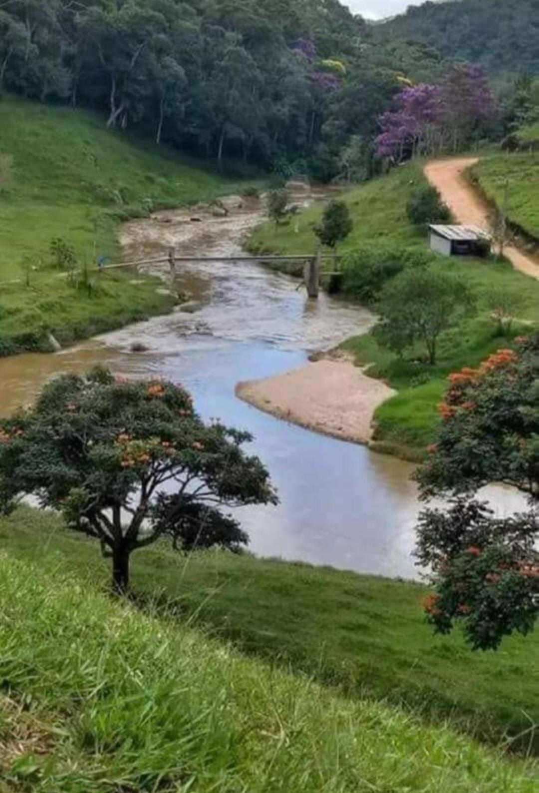 Recanto Meio do Caminho