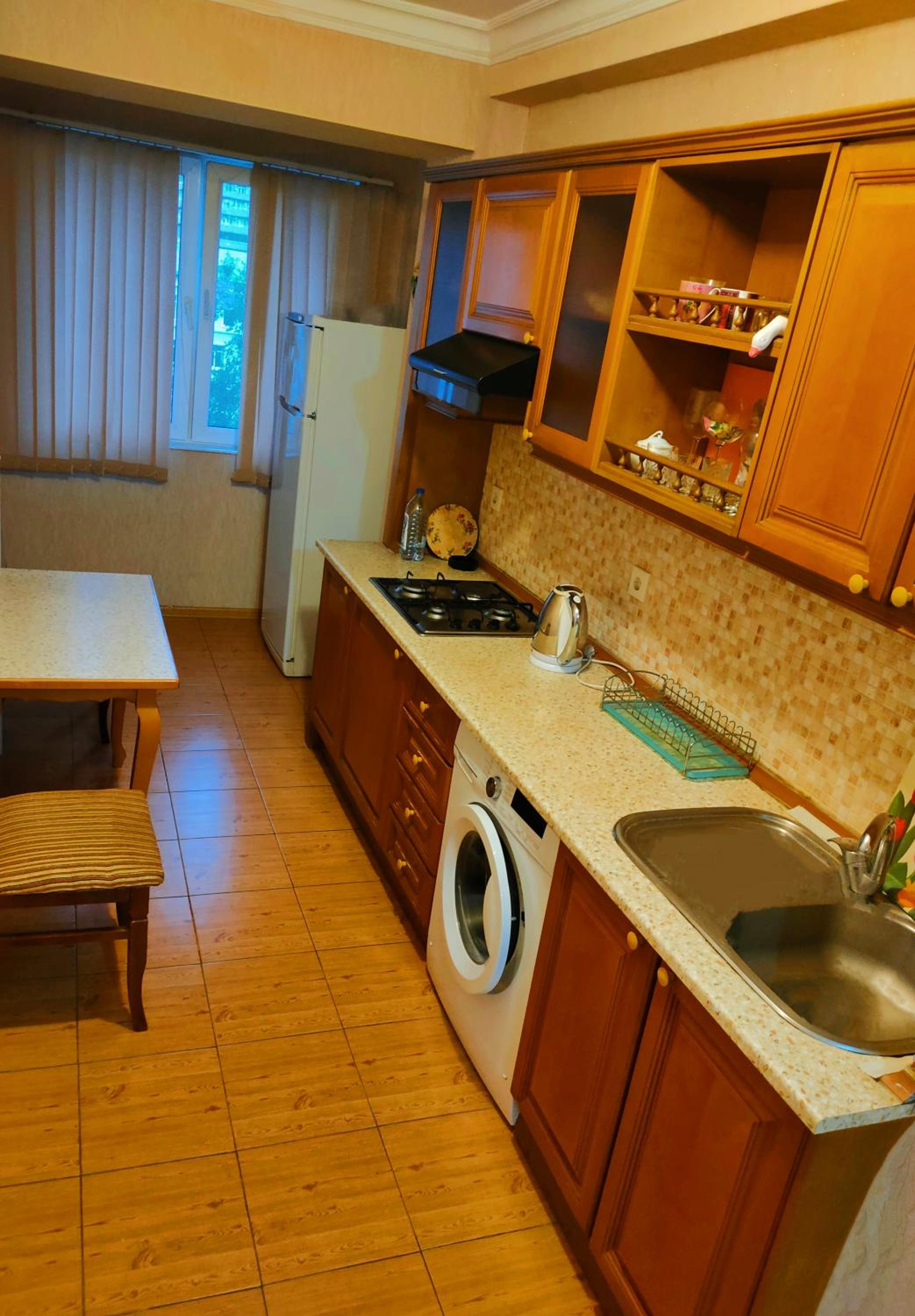 Daily rental apartment, 28 may