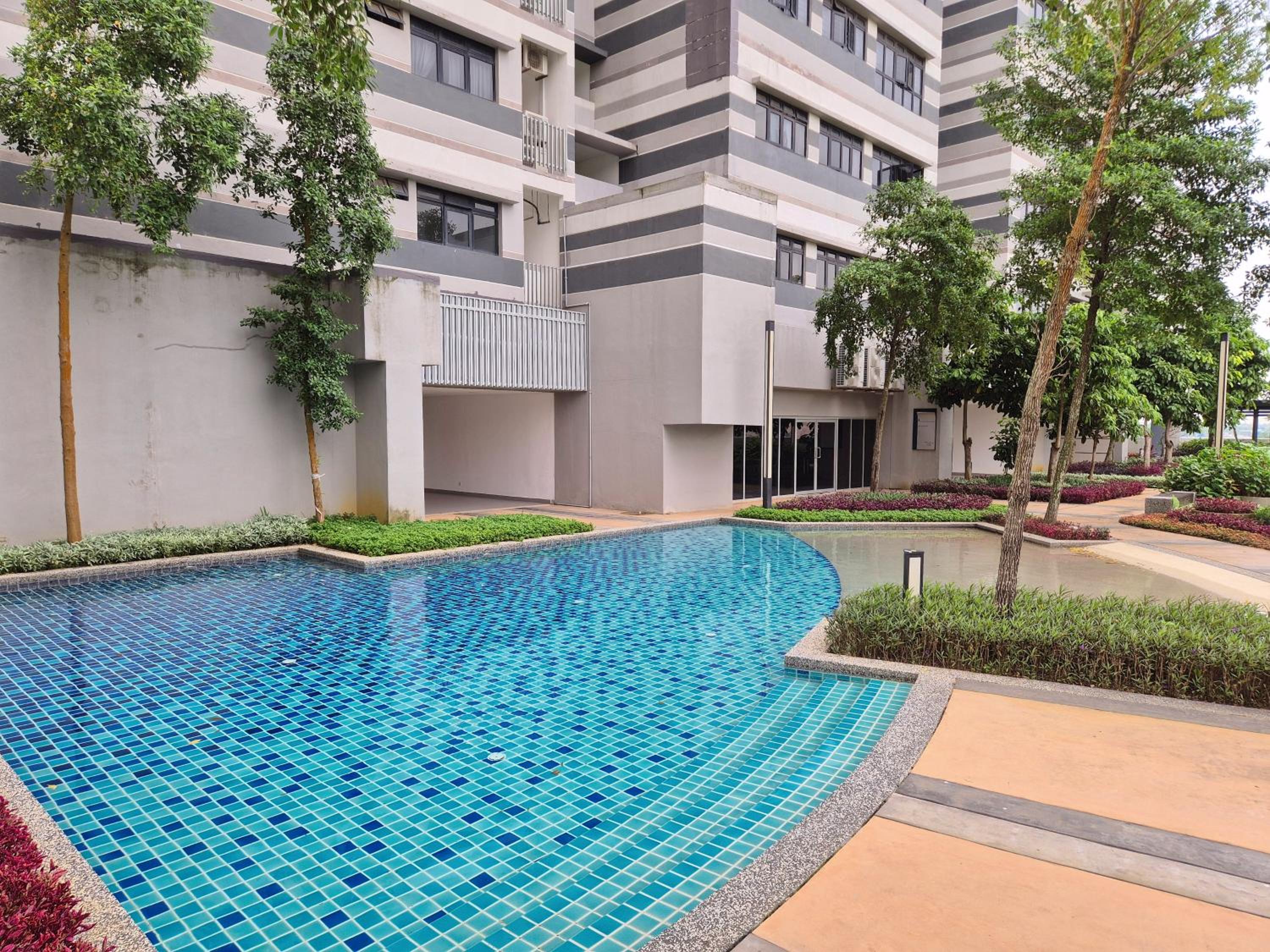 Medini Family suites for 3 pax - Next to Legoland photo 7