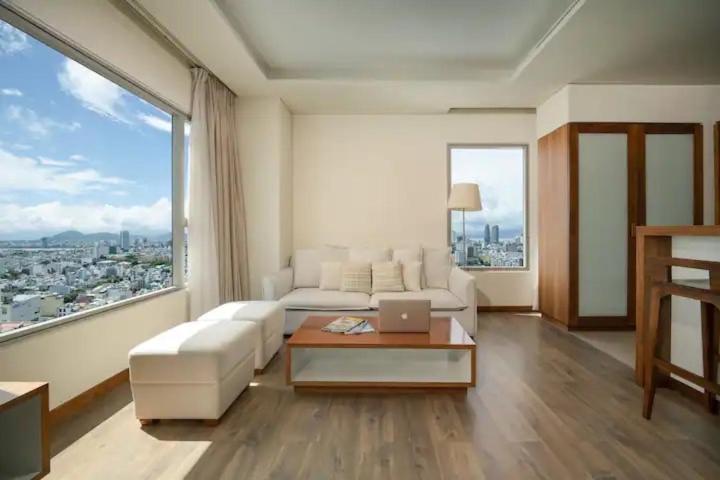 Romantic APT with SeaView - Beachfont view 4