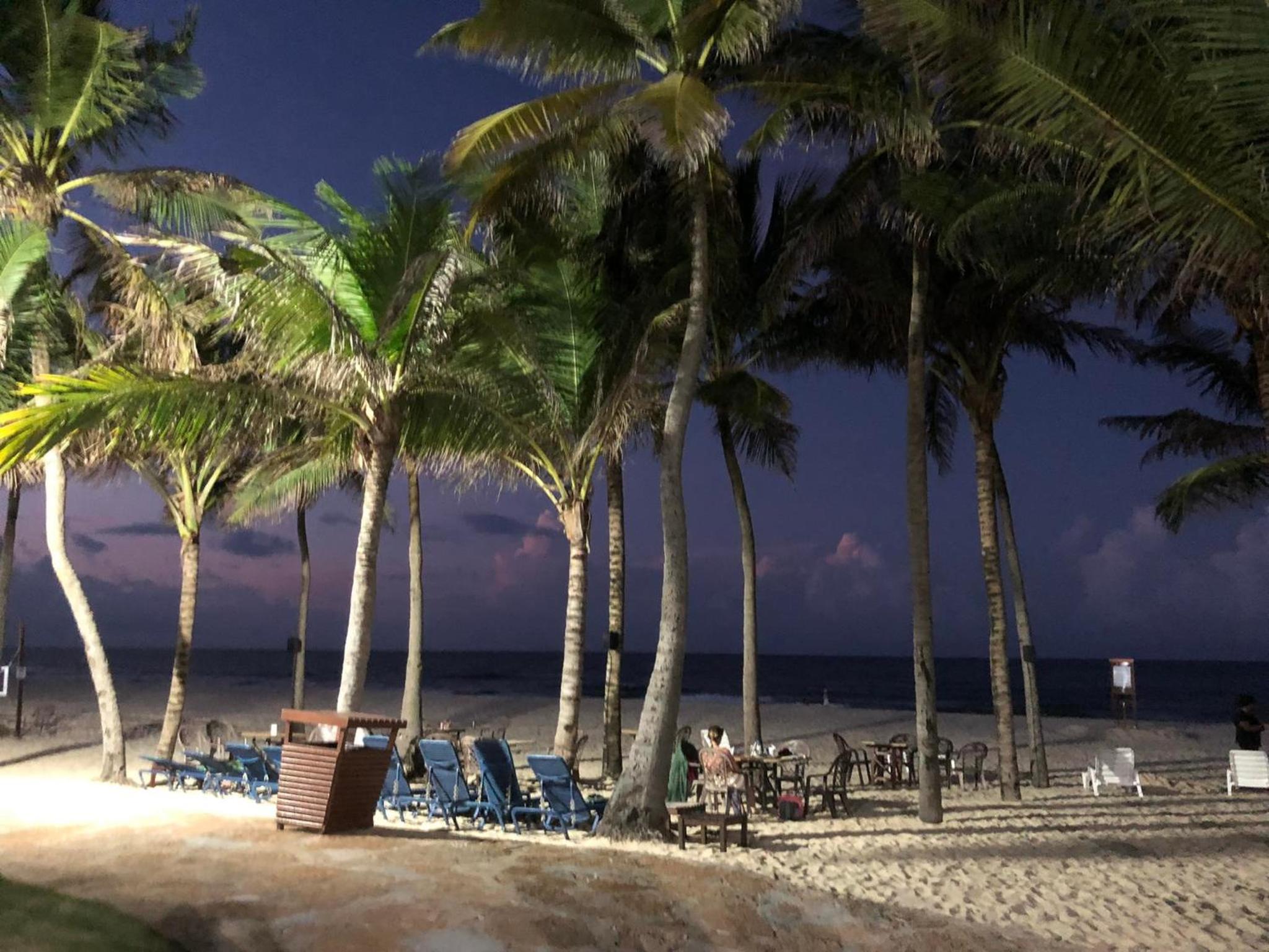 Apartamento no Suites Resort, no Complexo do Beach Park