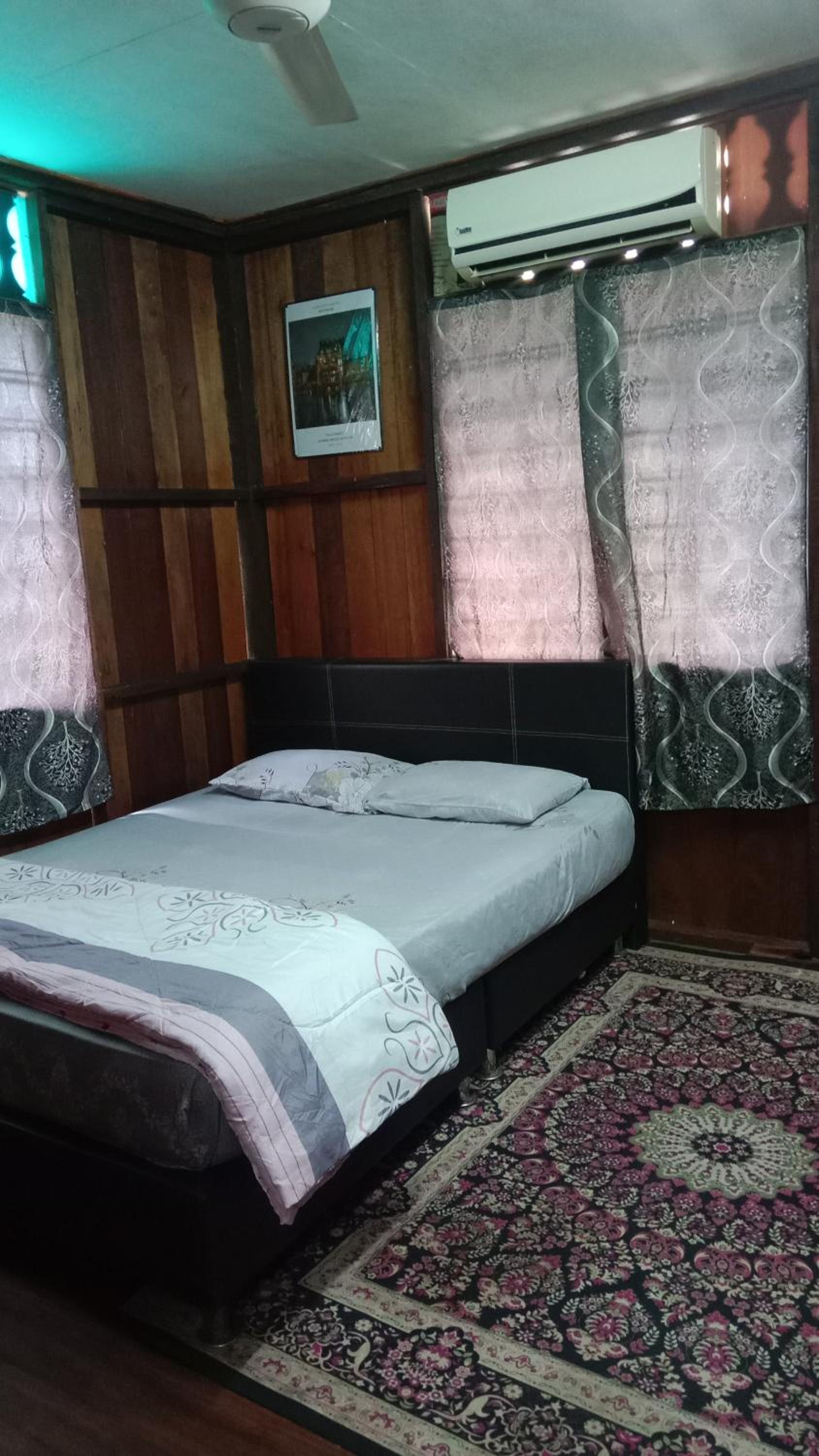 Homestay Faizal tapak