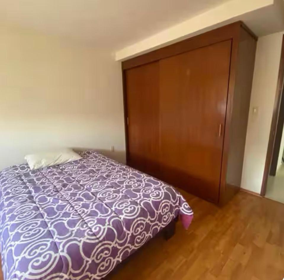 Casa amplia en fraccionamiento tranquilo