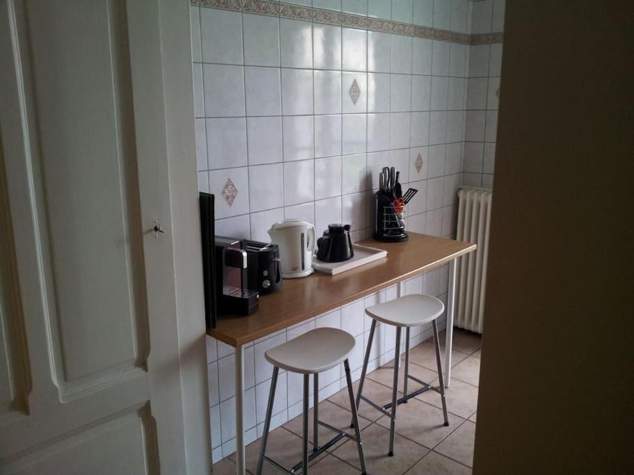 8 minutes walking from Lausanne Train station