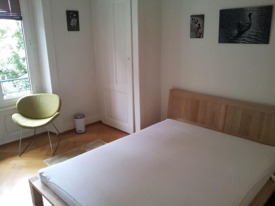 8 minutes walking from Lausanne Train station