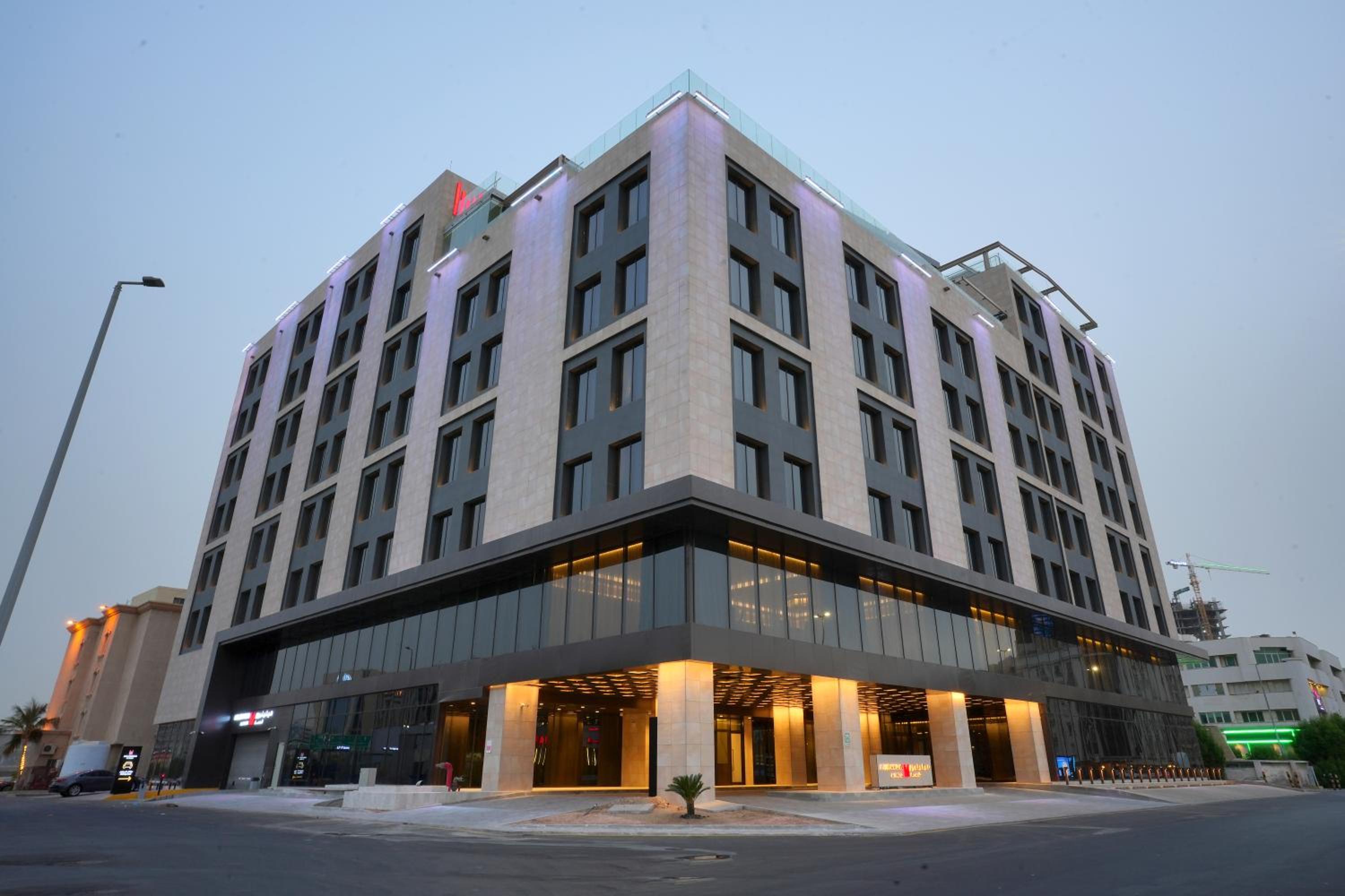 Hotel Millennium Al Masar