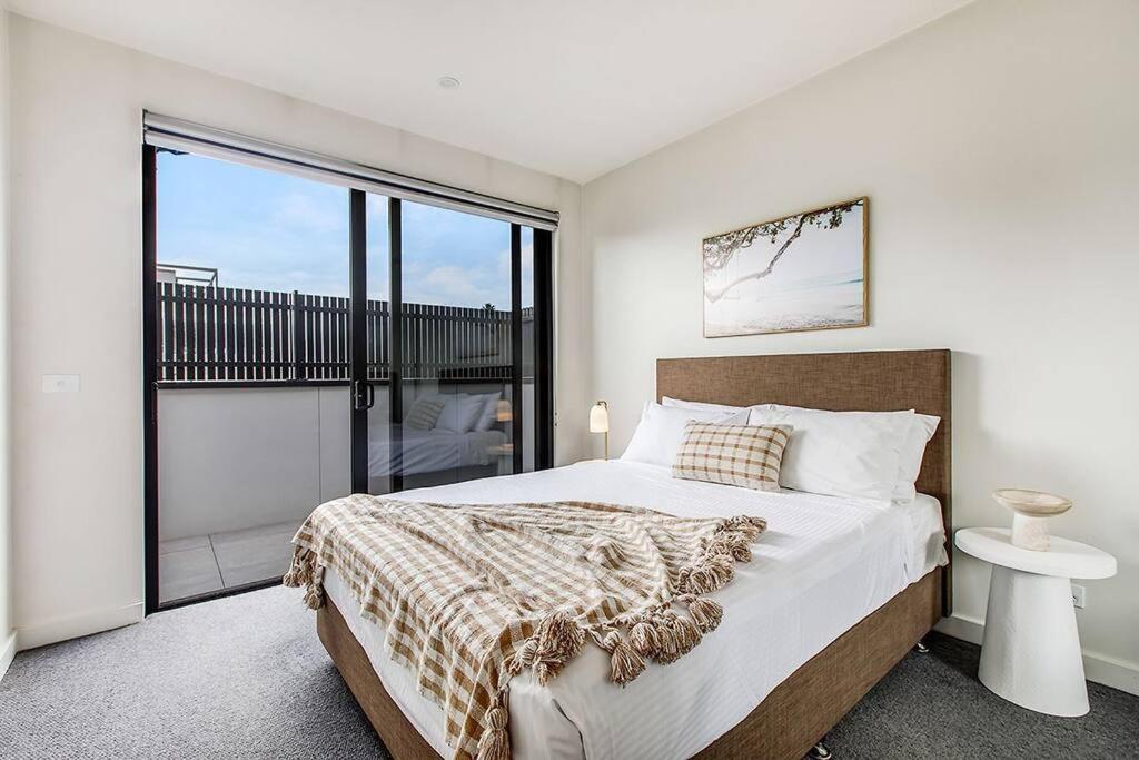 Heart of Bentleigh Apartments by Ready Set Host