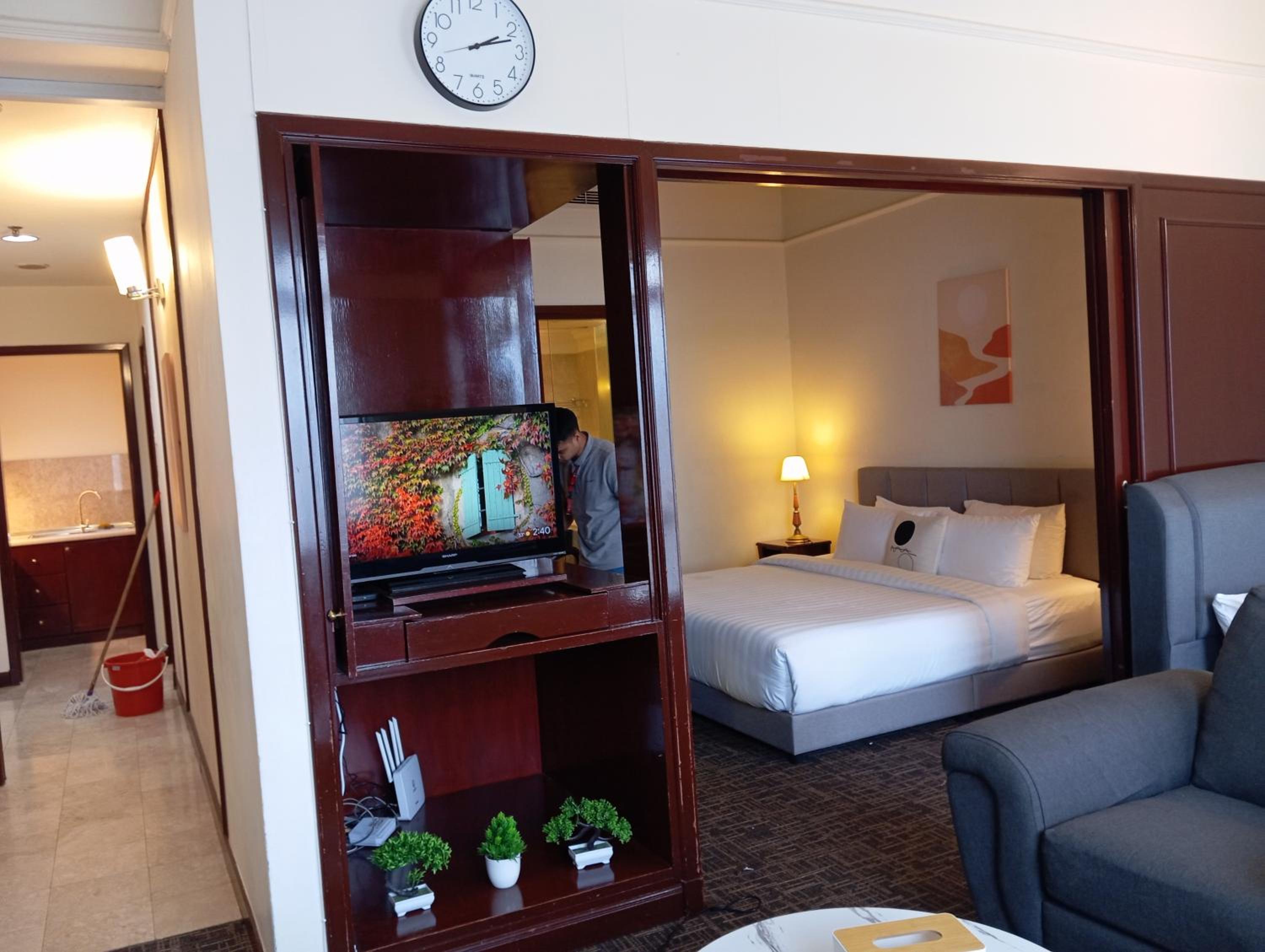 East Service Suites at Times Square KL