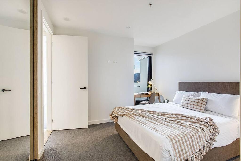 Heart of Bentleigh Apartments by Ready Set Host