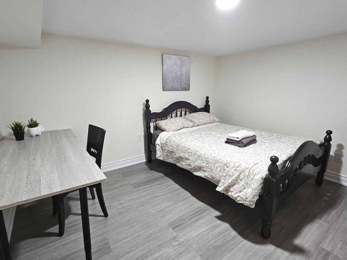 Trinity bellwood suites Downtown Toronto