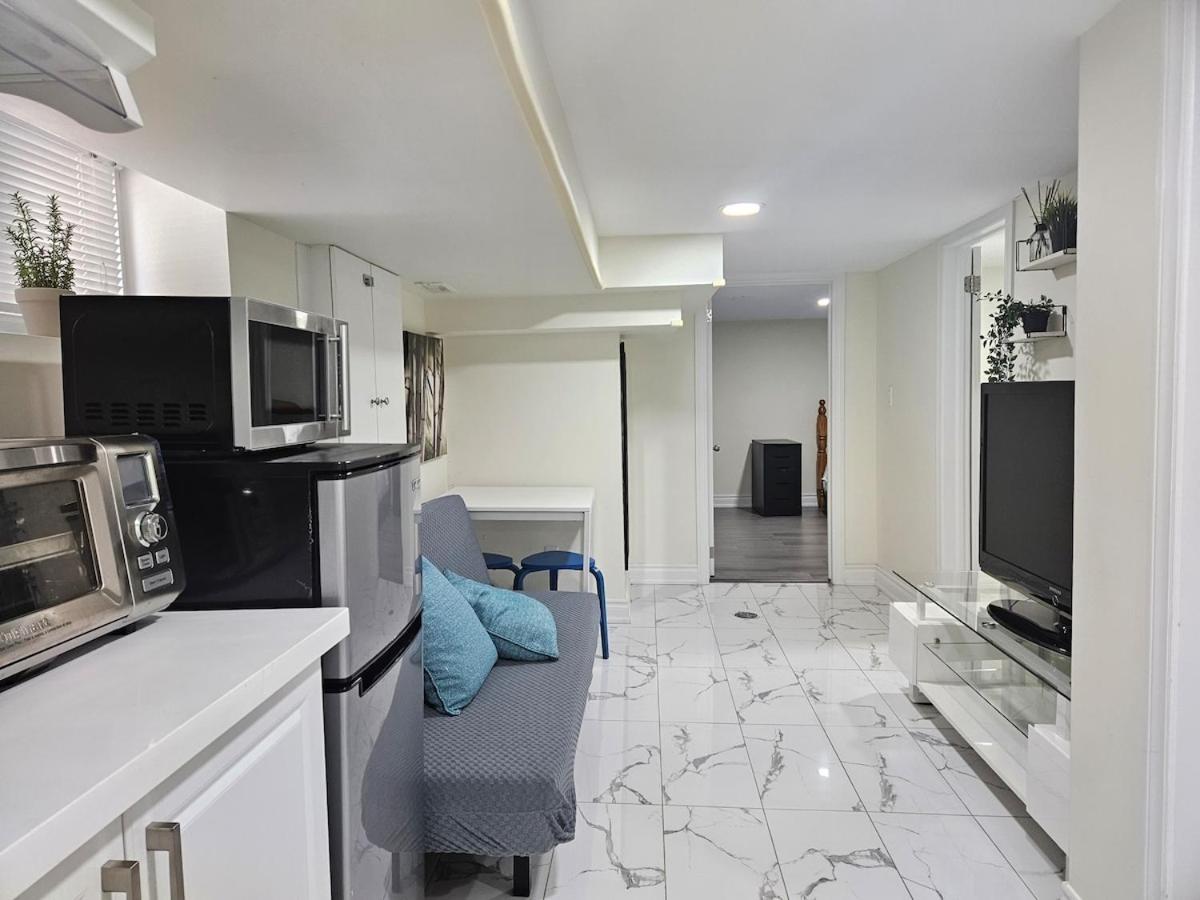 Trinity bellwood suites Downtown Toronto