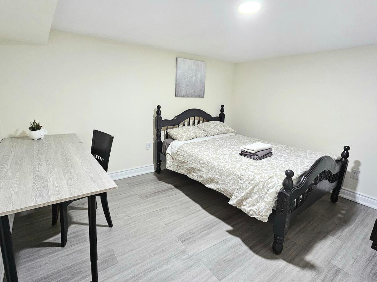 Trinity bellwood suites Downtown Toronto