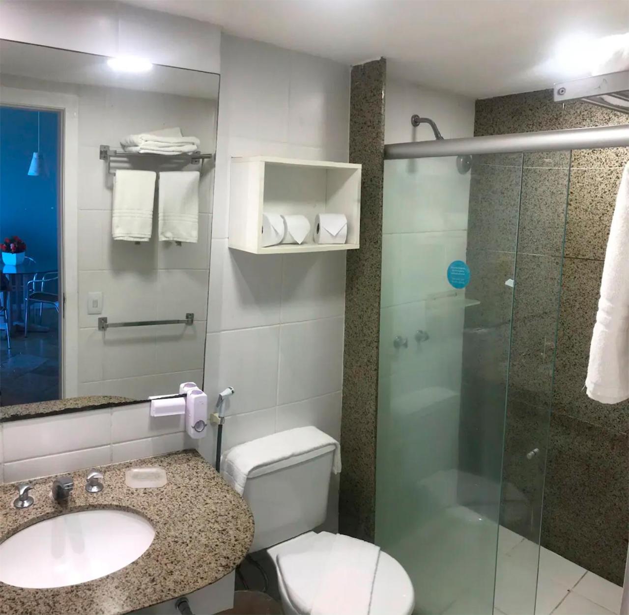 Apartamento no Suites Resort, no Complexo do Beach Park
