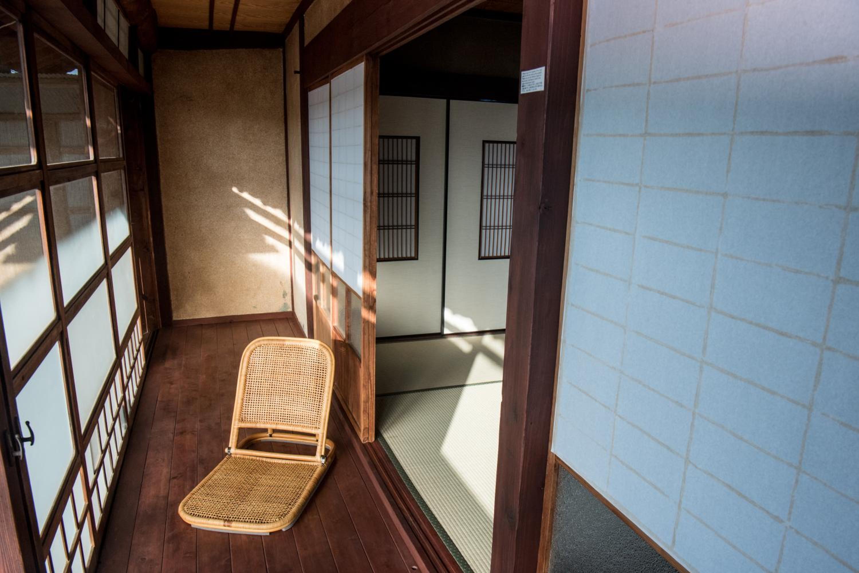 Benton Guesthouse, Private Nostalgic Showa-era House, former Akiya view 5