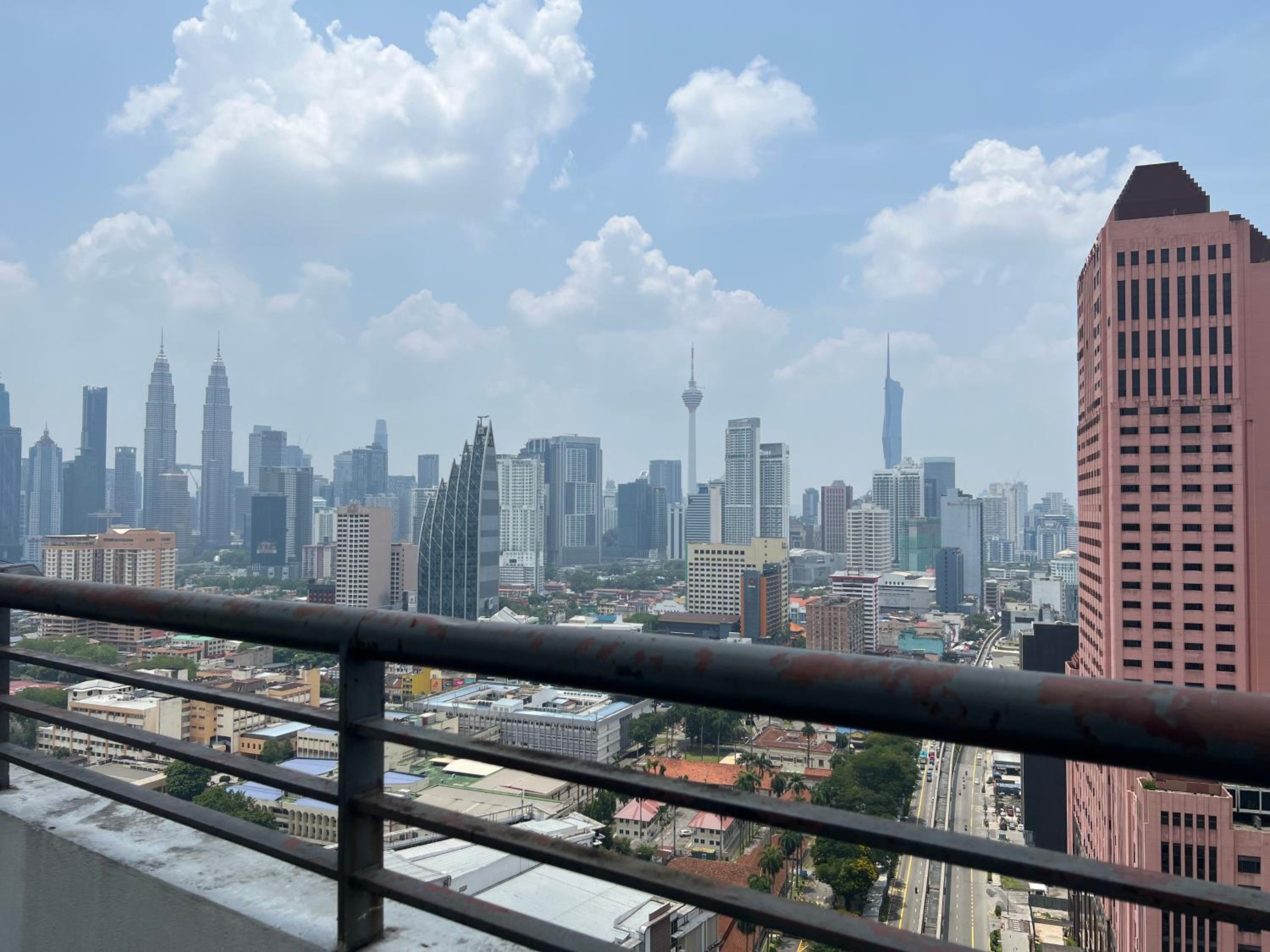 VUE Residences Hkl Klcc view