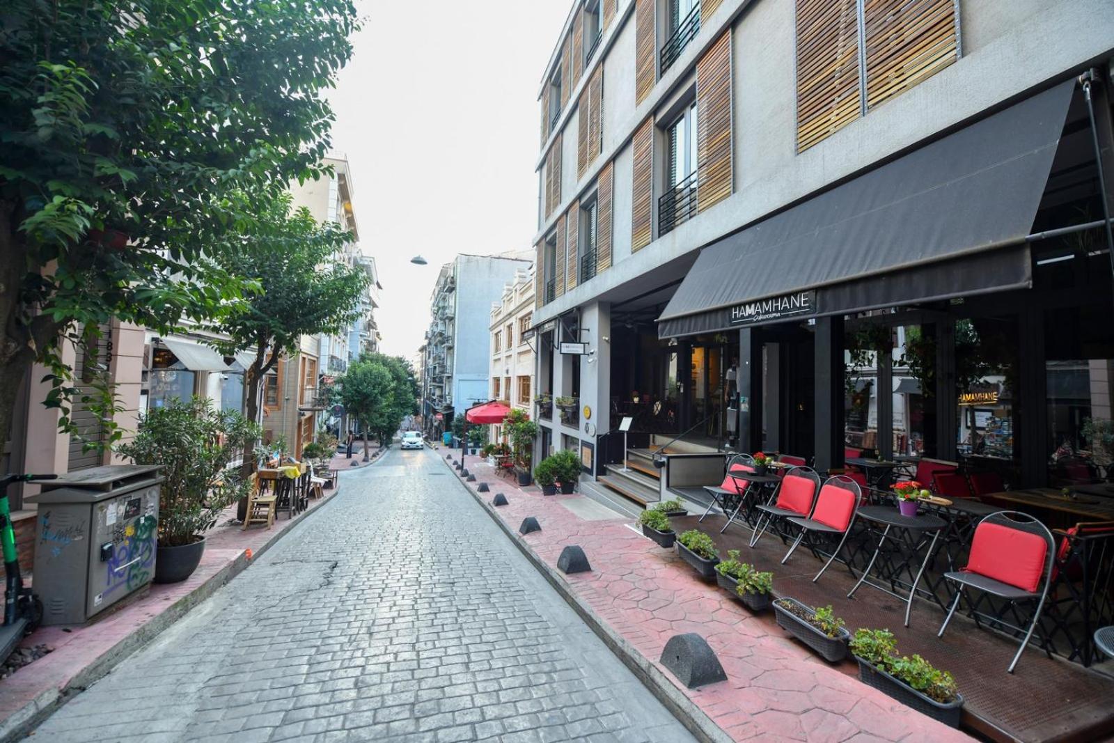 Taksim Private Terrace Close to Antique Store Galata Port Cihangir