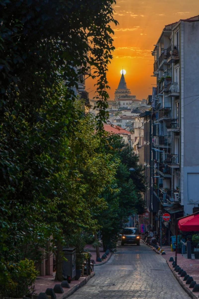 Taksim Private Terrace Close to Antique Store Galata Port Cihangir