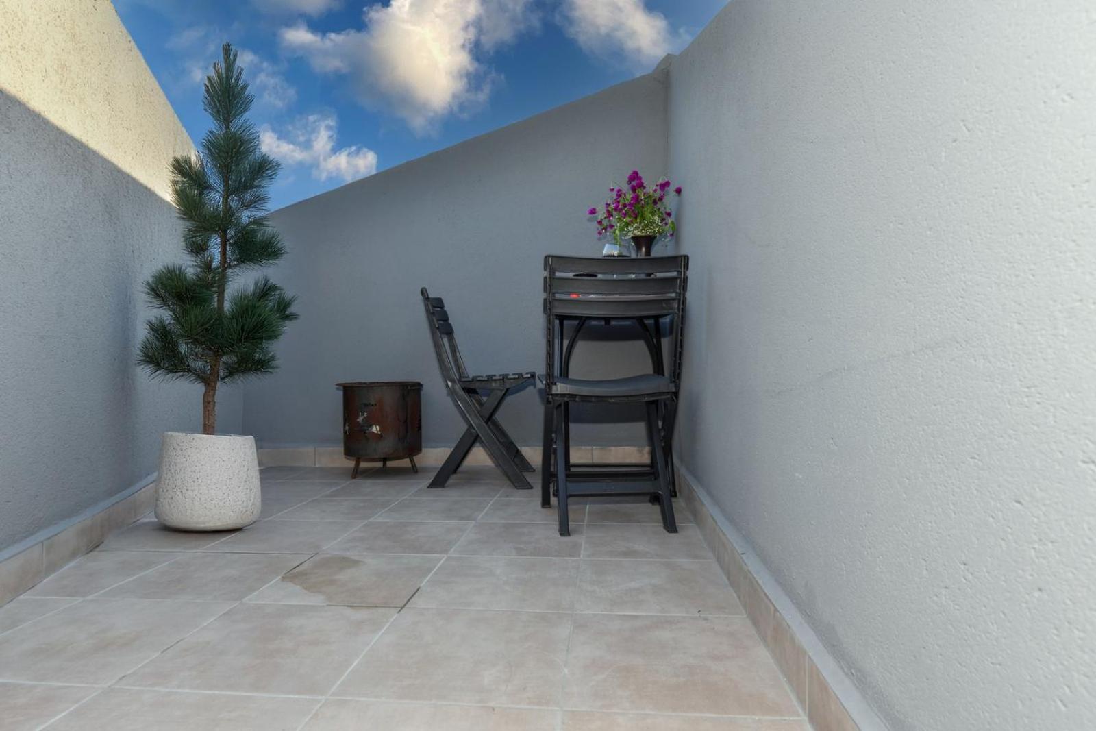 Taksim Private Terrace Close to Antique Store Galata Port Cihangir